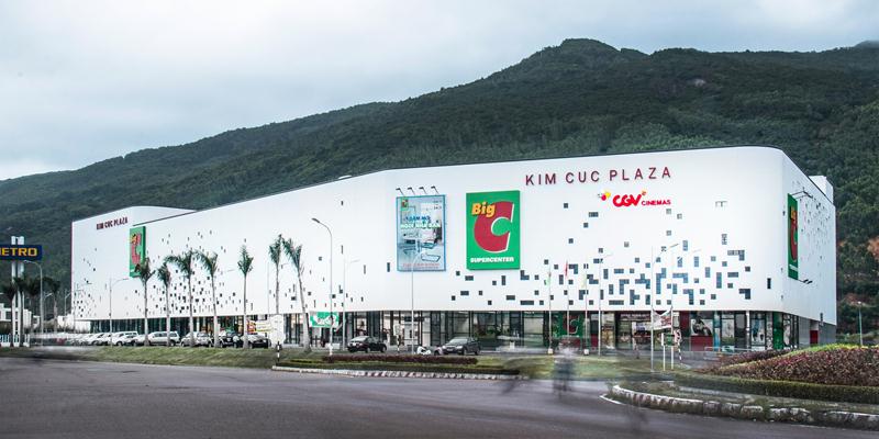 Kim Cúc Plaza – siêu thị và trung tâm mua sắm gần khách sạn Hoàng Vy tại Quy Nhơn