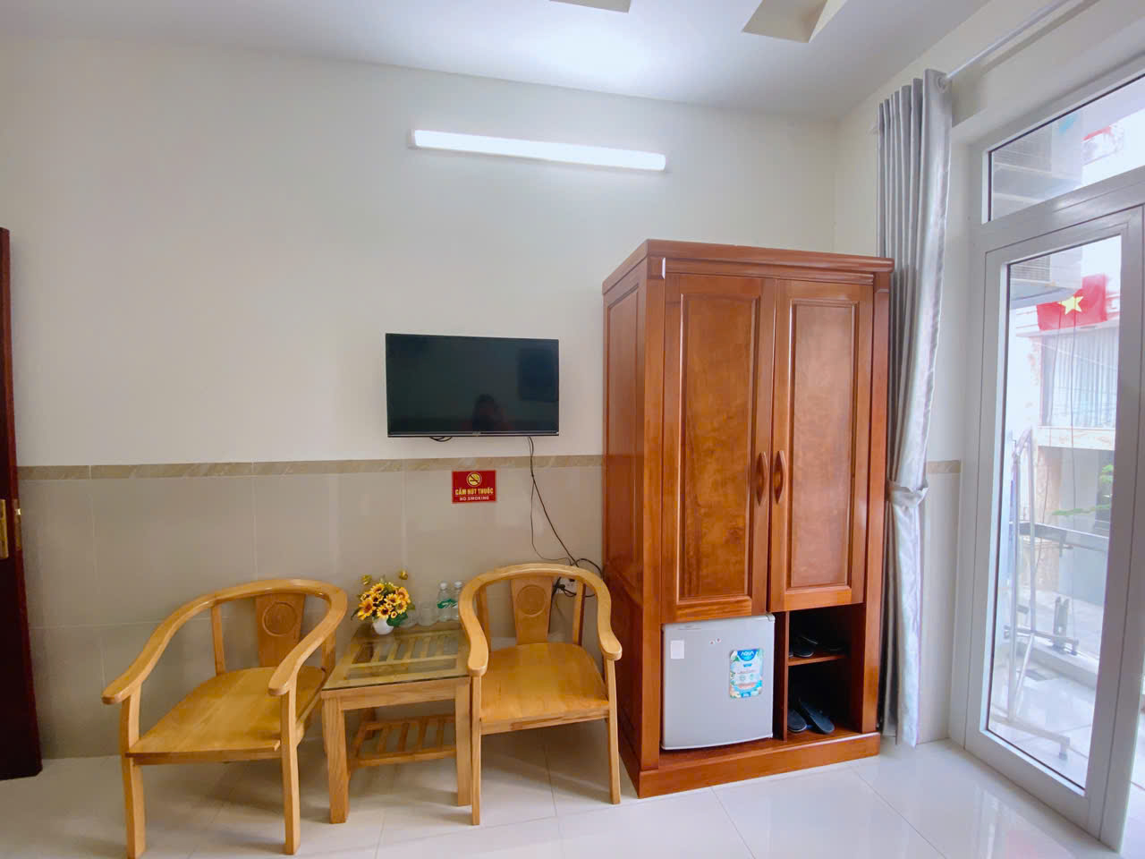 Tivi - tiện ích khách sạn Hoàng Vy